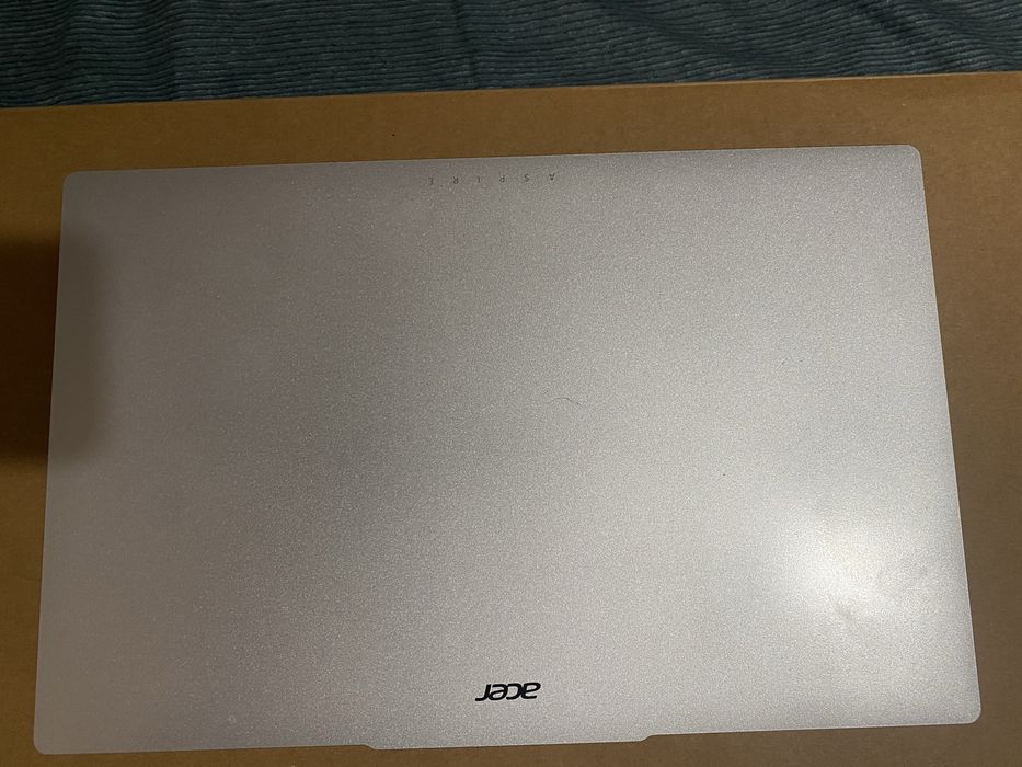 Laptop Acer Aspire 15 – Ryzen 5/NOU