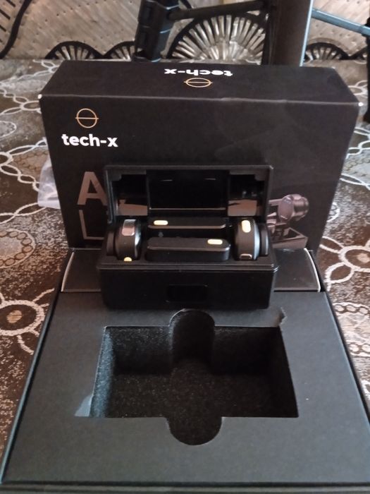 Aura Lite мини микрофоны продаётся.