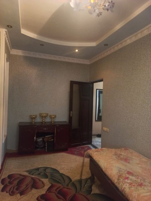 Продаётся 4 ком в 10 микрорайоне