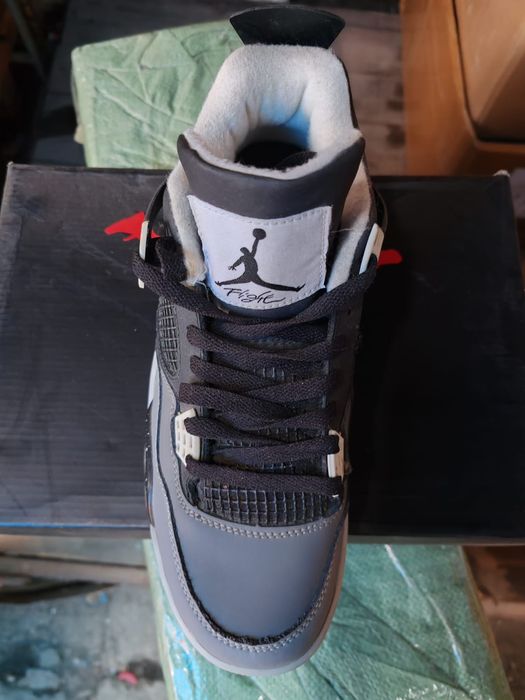Jordan 4 retro fear