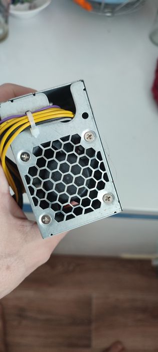 Блок питания HP Pro One