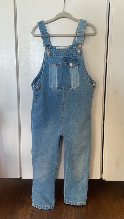 Страхотни детски дрешки в отлично състояние-4-5г