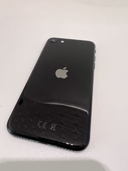 iPhone SE 2020, black, 128 ГБ