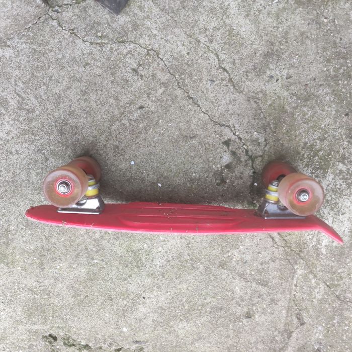 Vând skateboard rco