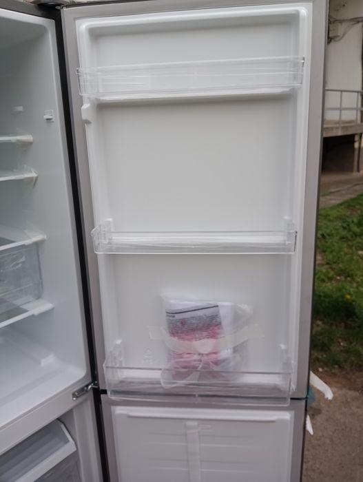 Чисто нов иноксов хладилник с фризер Gorenje No Frost 2години гаранция