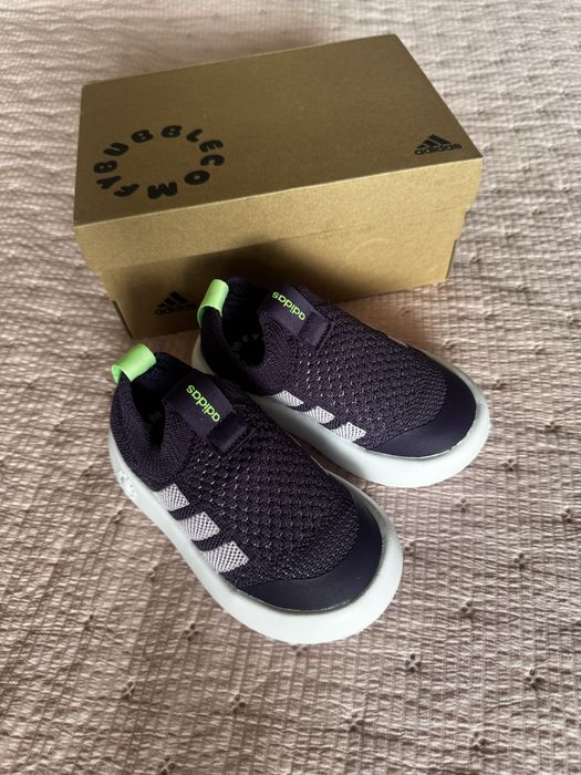 Детские кроссовки adidas