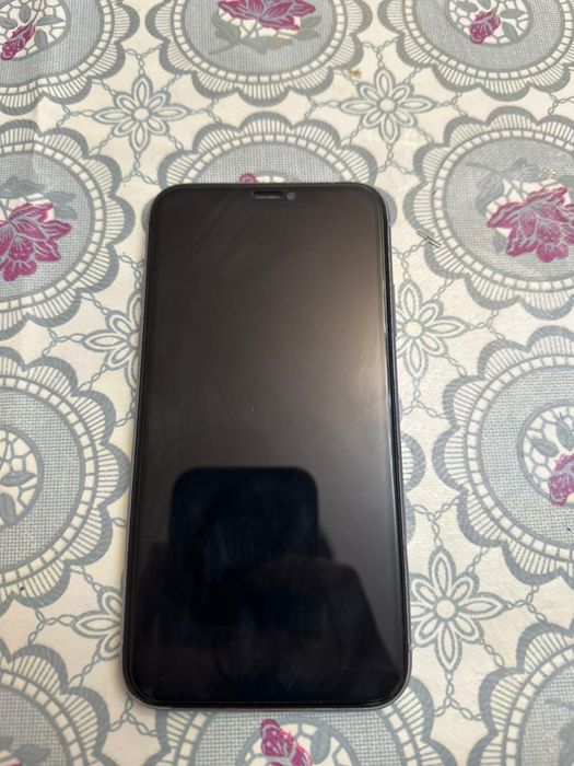 Айфон 11 продамм