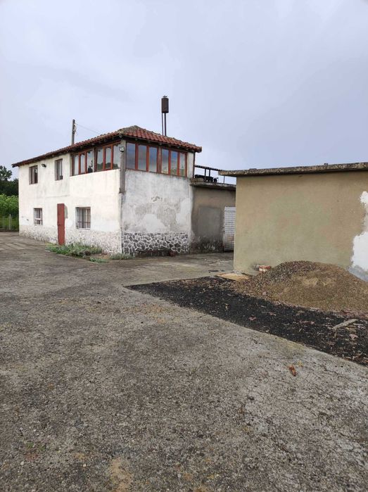 Продава се Промишлена сграда в Айтос - 1053 кв.м за 228 €/кв.м - Снимка #3