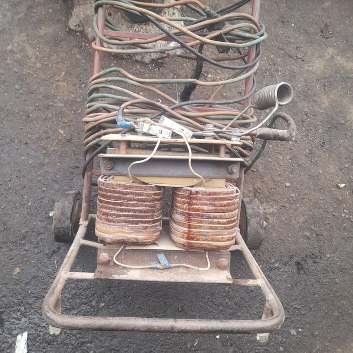 Сварочный аппарат.