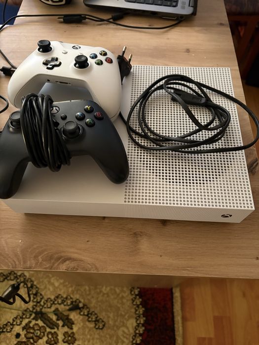Consola xbox one S 1TB