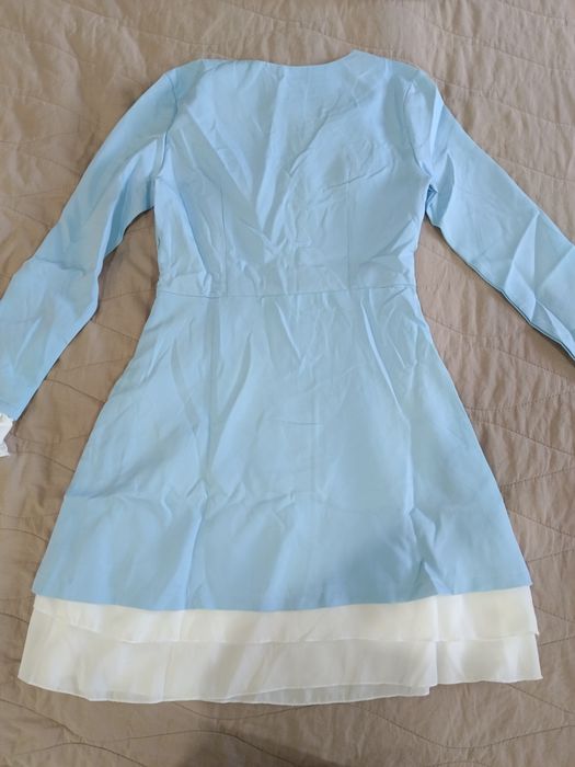 Продам женские платья