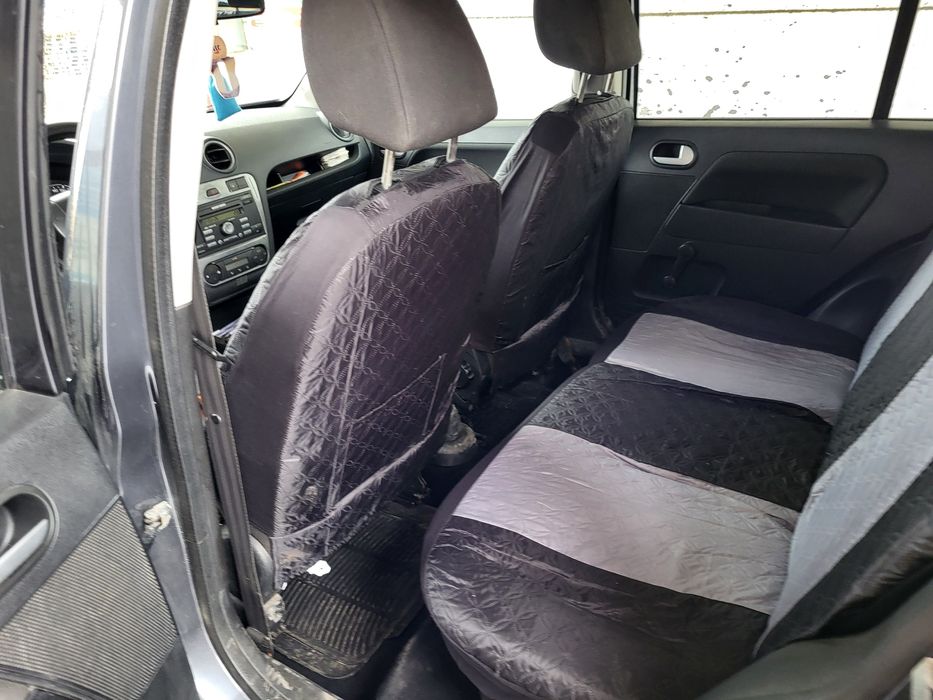 Vând Ford Fusion + 1.6 Tdi