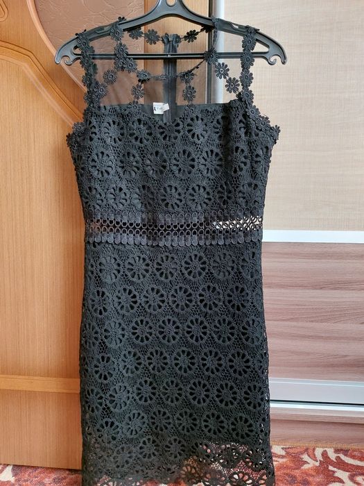 Платье нарядное вечернее