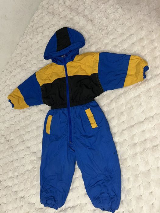 Детски ски гащеризони , панталони и якета