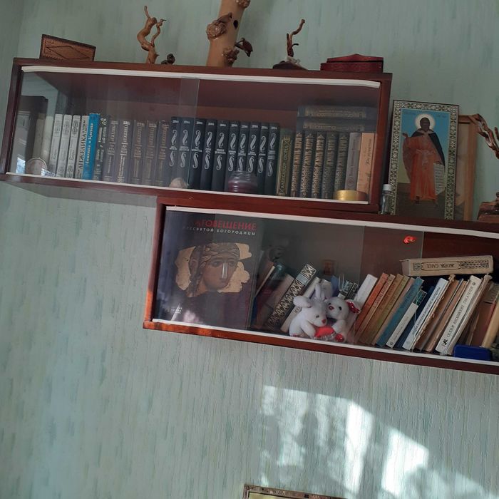 Мебель б/у продается .Тараз .сахзавод