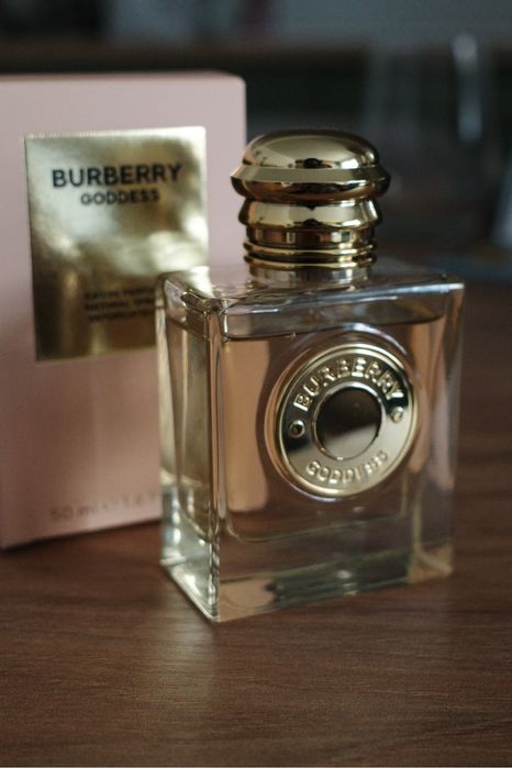 Burberry Goddess EDP парфюмна вода