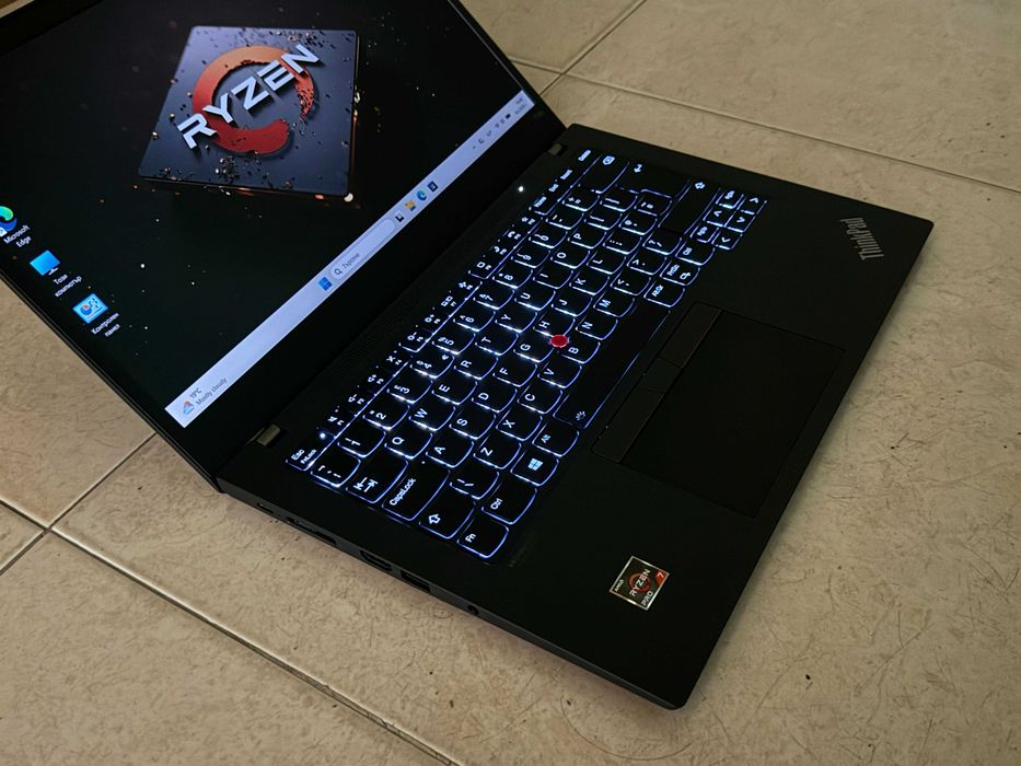 14' Full HD Ryzen 7 PRO 5850u Lenovo ThinkPad T14s Gen 2 16GB LPDDR4X/512GB NVMe/Radeon Pro
