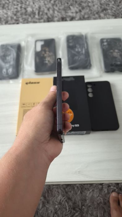 Samsung S23 5G  Phantom Black 256G  cutie, huse, folii!