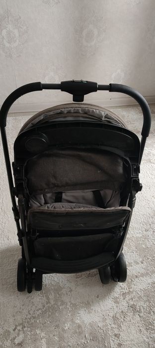 Продаю коляску Хорошем состояний