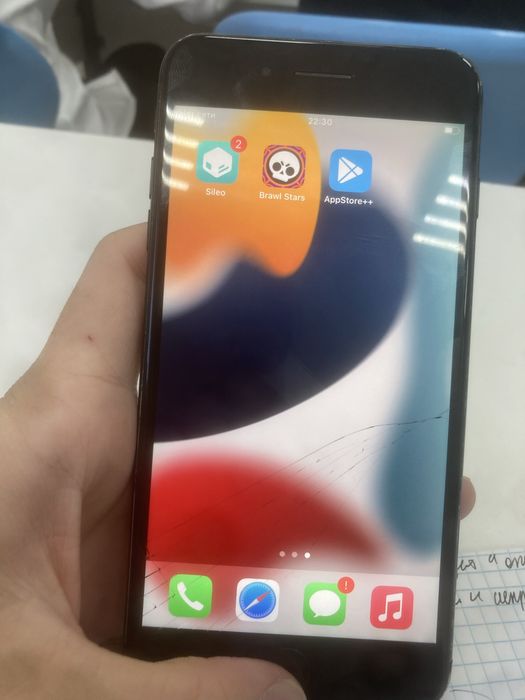 айфон 7+ черный 128