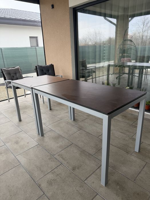 Vand 2 mese pentru terasa