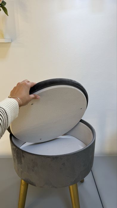 Зеркало IKEA как новое,пуфы