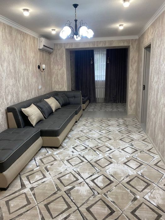 Максим Горький Метро. Центр. Остановка Художников .Аренда 2 ком кварти