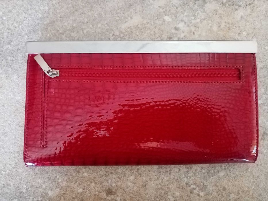 Дамско кожено портмоне