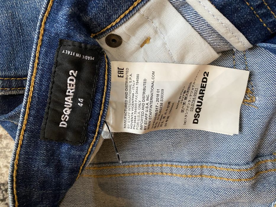 Blugi Dsqared 2 scurti marimea 44 stare impecabila!