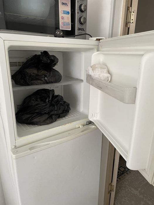 Срочно продам холодильник