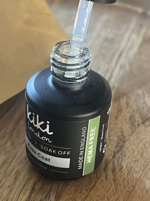 HEMA FREE хипоалергенна база Kiki London