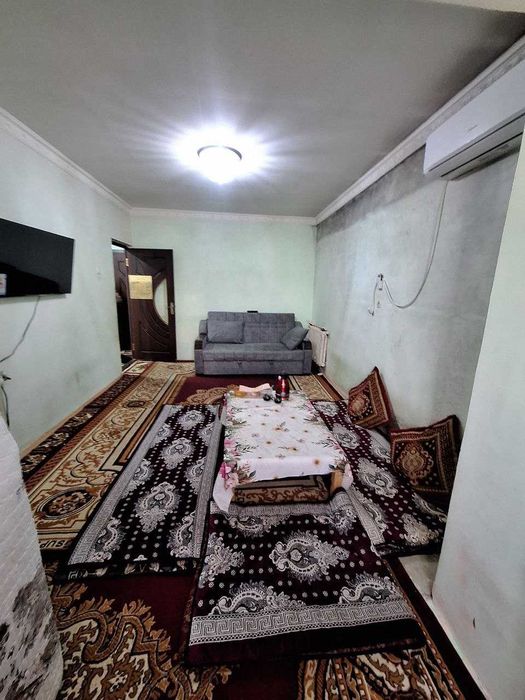 Алгоритм Гулистон дахасида 2 хонали квартира сотилади