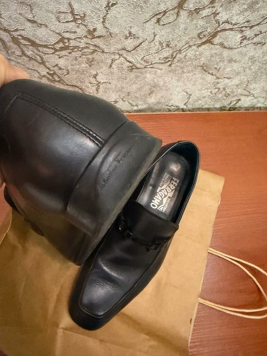 Продам туфли Ferragamo Италия
