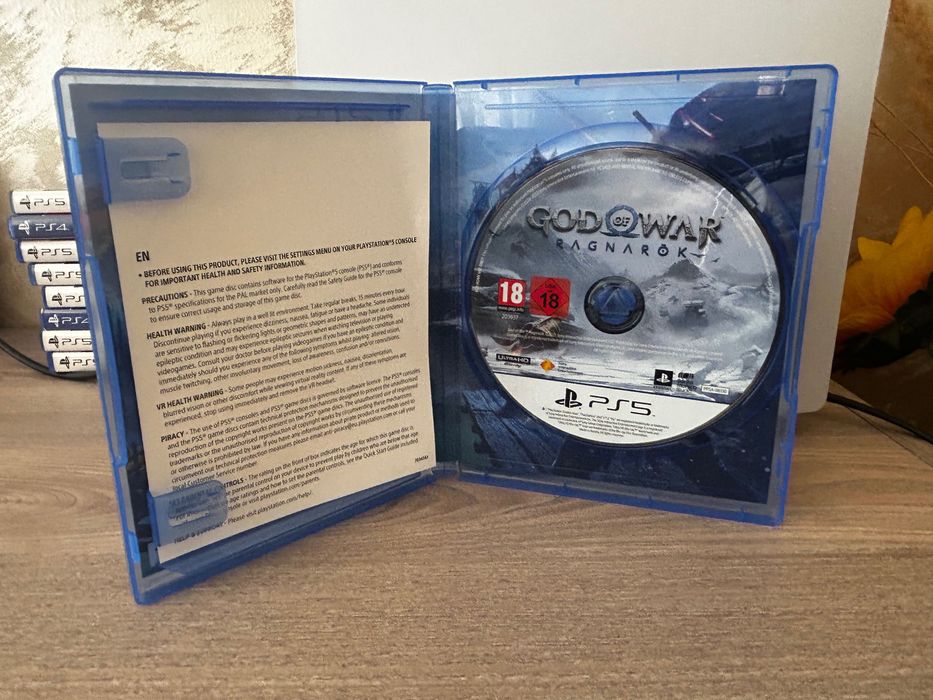 Продавам игри за PS5 и PS4