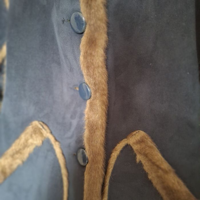 Дубленка сатылады