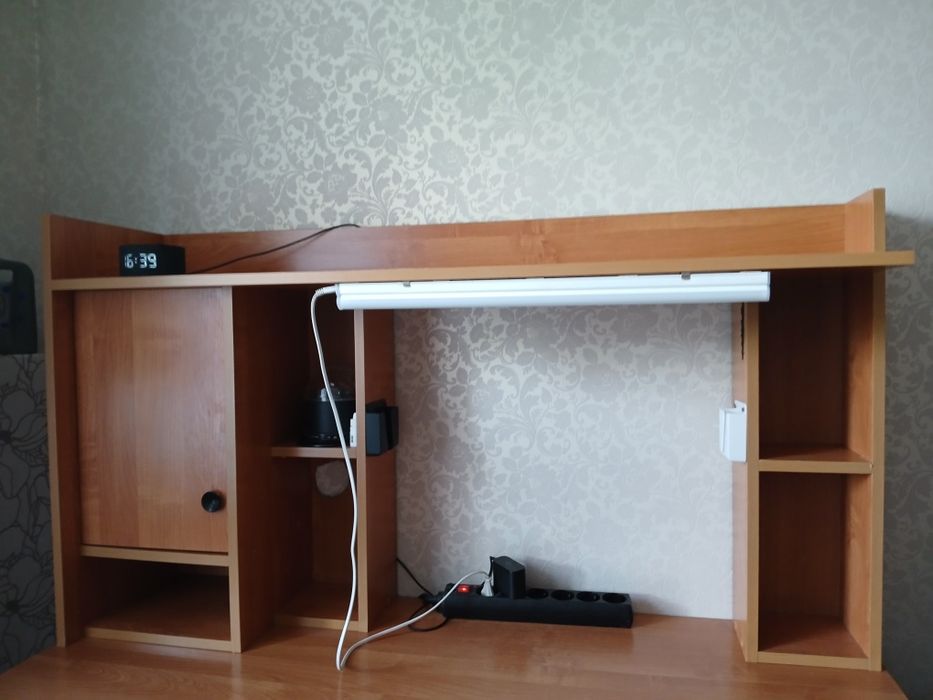 Б/у  рабочий стол