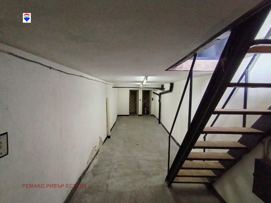 Продава се Магазин в Русе, Хъшове - 130 кв.м за 892 €/кв.м - Снимка #3