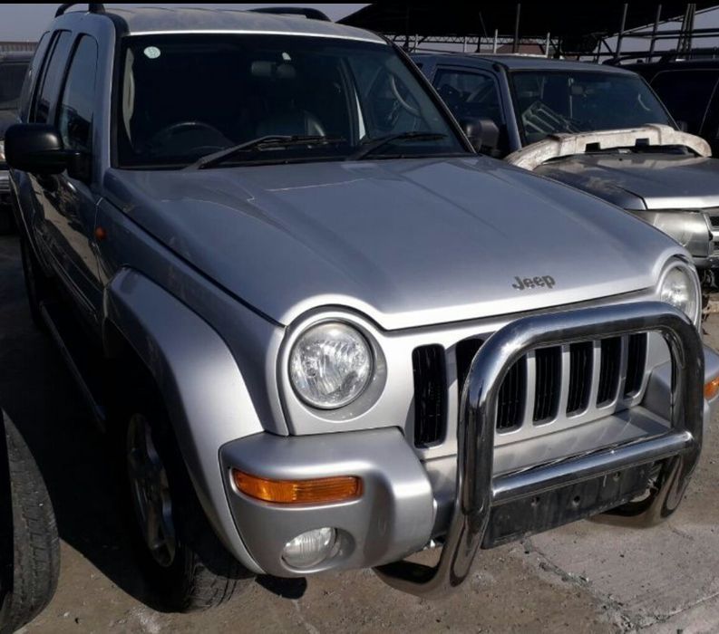 Dezmembrez jeep cherokee kj '02-'08 toate motorizarile!