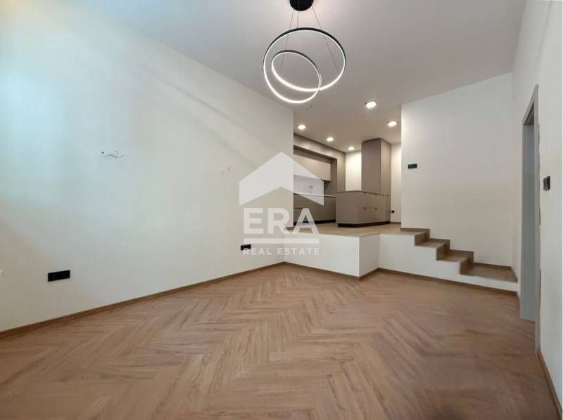 Южен двустаен апартамент завършен "до ключ" на улица „Бузлуджа“