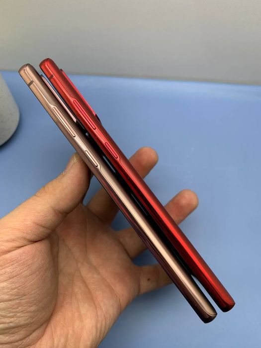 Samsung Note20 xotirasi 8/256GB