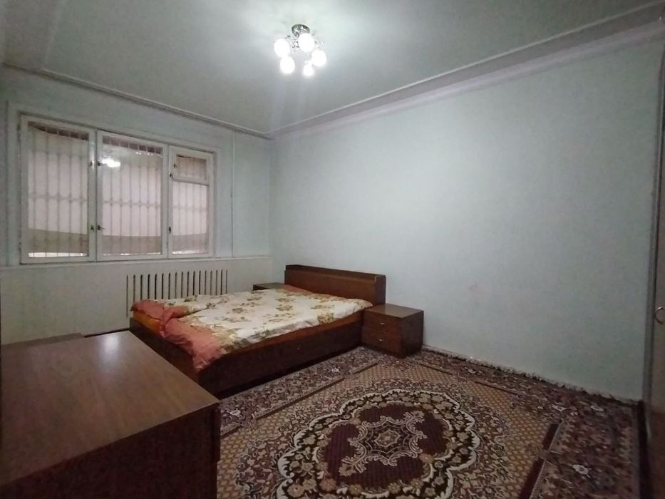 Чиланзар 7  квартира 3-х комнатная Продажа