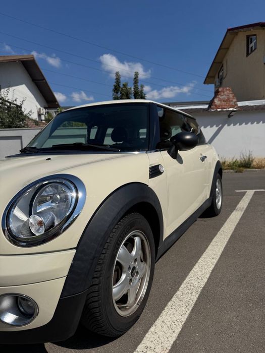 MINI One 1.6 Benzină | 2010 | 75 CP  | 179.400 km Reali.