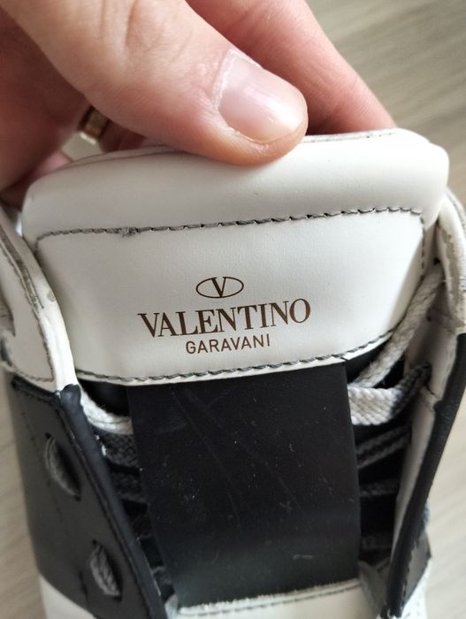 Sneakers  piele alb-negru Valentino Garavani, mărimea 44