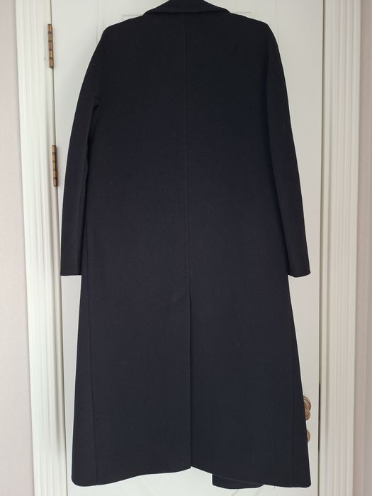 Продается демисезонное пальто