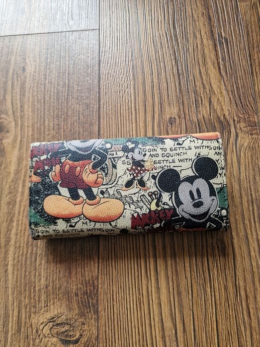Страхотно дамско портмоне MICHAEL KORS & MICKEY MOUSE