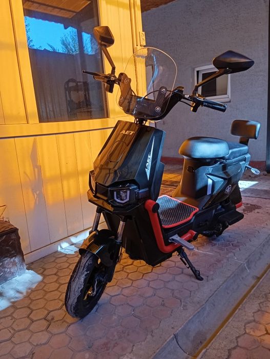 Продам электро скутер