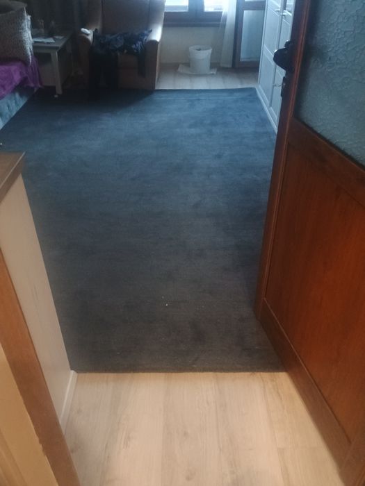 Килим продажба частна