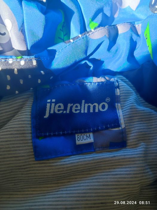 Демисезонные комбинезоны и ботинки на девочку и мальчика