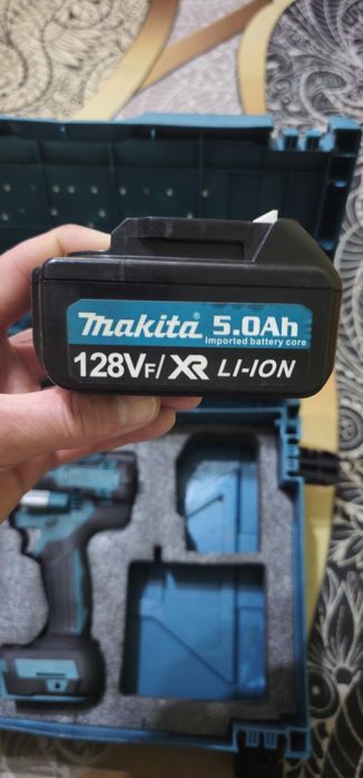Гайкаверт makita