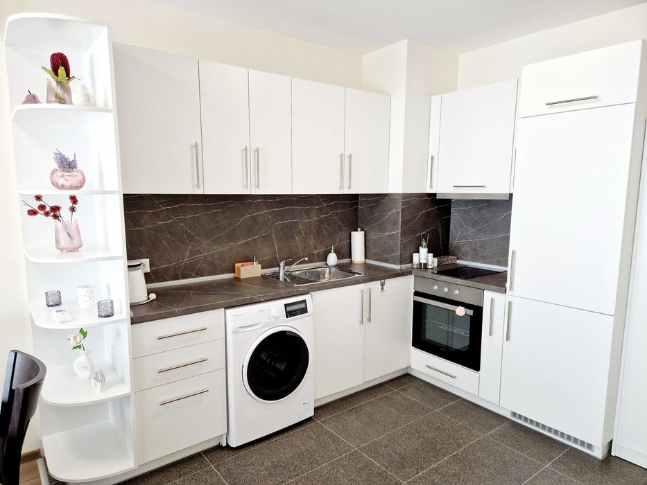 Двустаен апартамент за 5 човека за нощувки с паркинг в Комплекс Папая